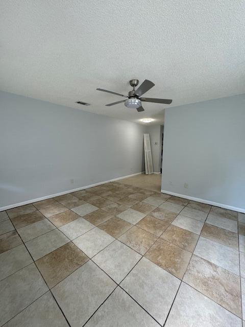 Building Photo - 127 Pineda St