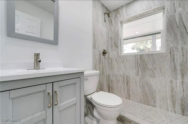 Building Photo - 4415 Thomasson Ln