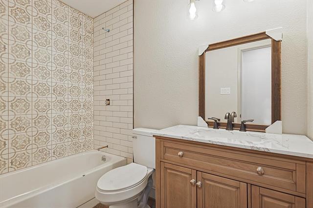 Building Photo - 2903 Winterberry Dr