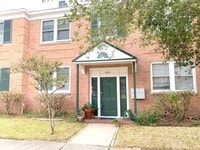 Building Photo - 4001 Austin St