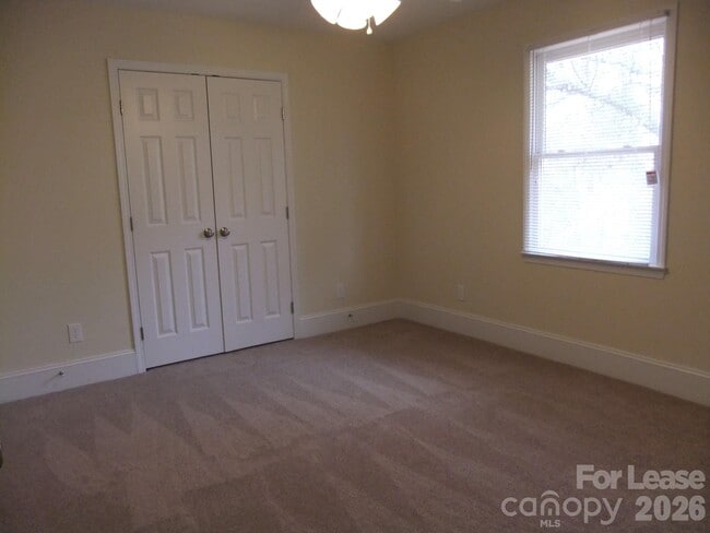 Building Photo - 1459 Legion Rd