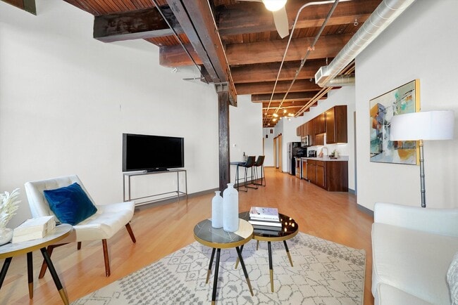 Building Photo - 115 W Galena Blvd