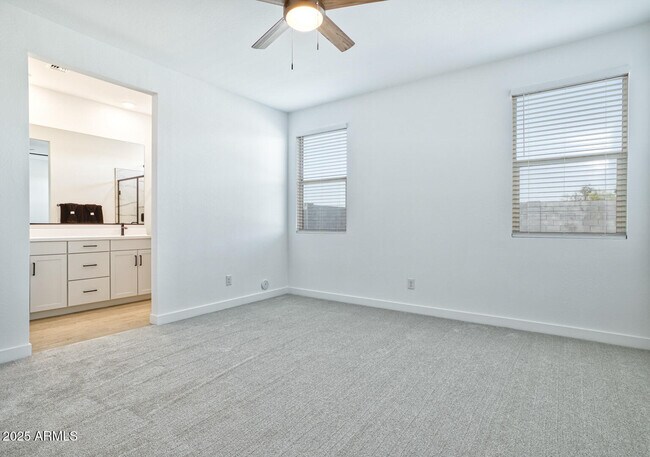 Building Photo - 17350 W Alexandria Way