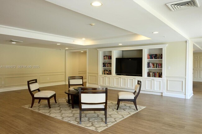 Building Photo - 55 Merrick Way