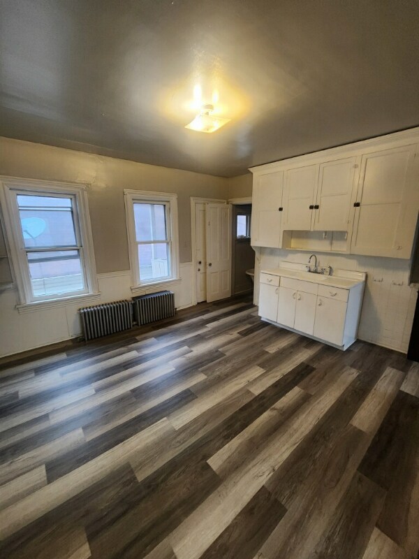 Building Photo - 3656 E 63rd St