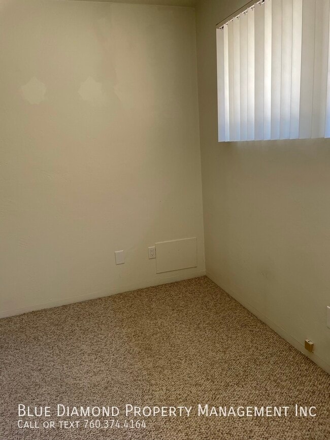 Building Photo - 2045 Edinburg-