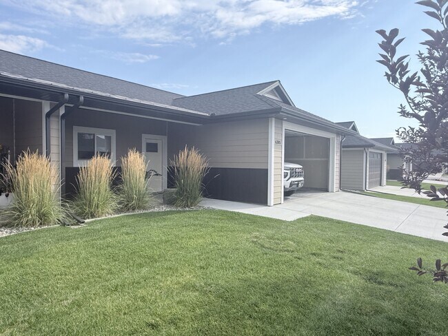 Building Photo - 6305 Absaloka Ln