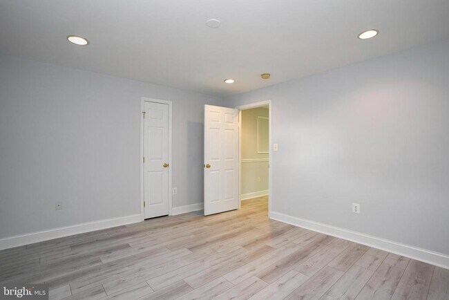 Building Photo - 22746 Oatlands Grove Pl