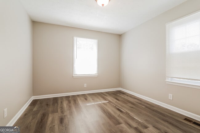 Building Photo - 941 Grier Rd