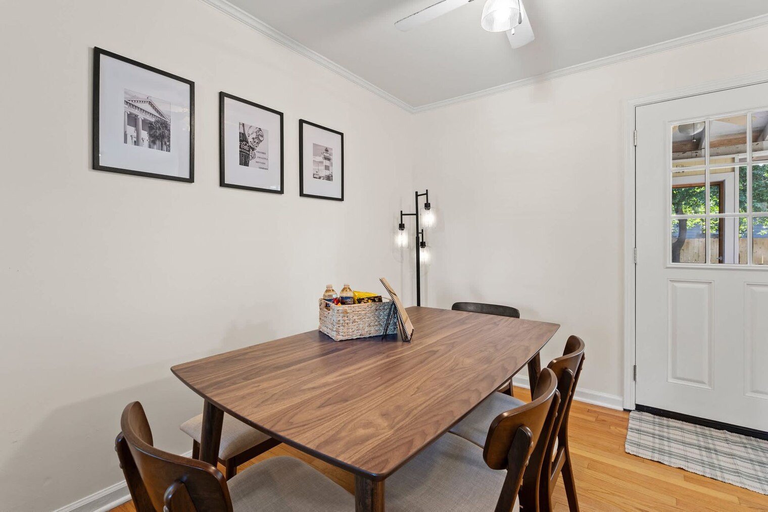 Building Photo - 1516 Maple St