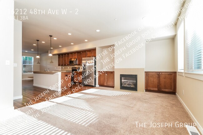 Building Photo - 16212 48th Ave W