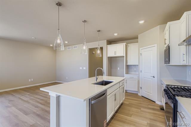 Building Photo - 13725 Daffodil Point