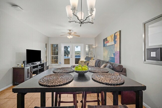 Building Photo - 3404 American Dr