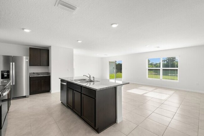 Building Photo - Brand New Home for Rent in Ridgewood