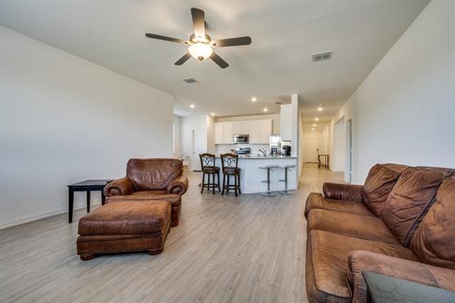 Building Photo - 1413 Rousseau Dr