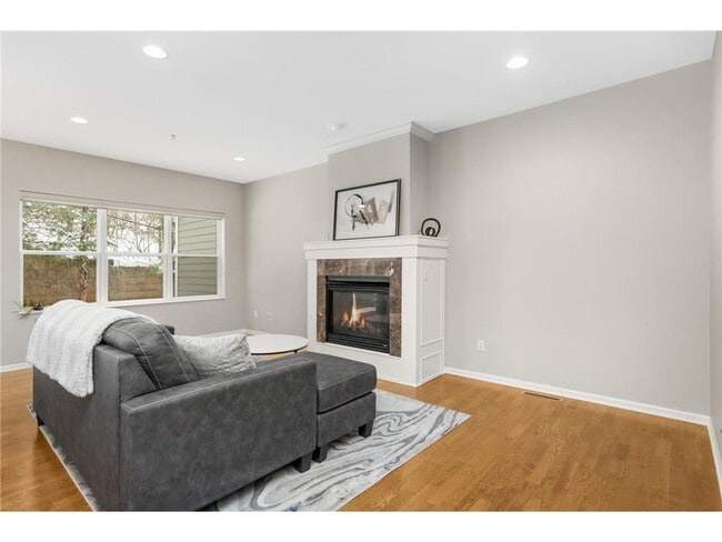 Building Photo - 17710 Valley Cove Ct