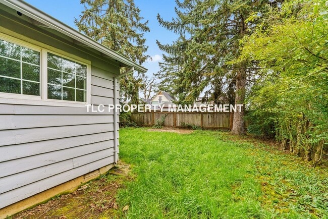 Building Photo - 74 N 3rd St