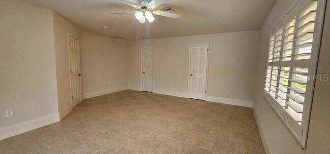 Building Photo - 2871 Coral Way