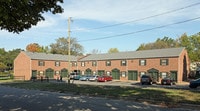 Building Photo - Oxford Square Apartments