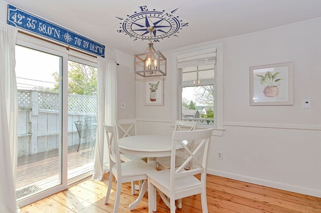 Building Photo - WINTER RENTAL: Changes In Latitude (Dogs Welcome!)