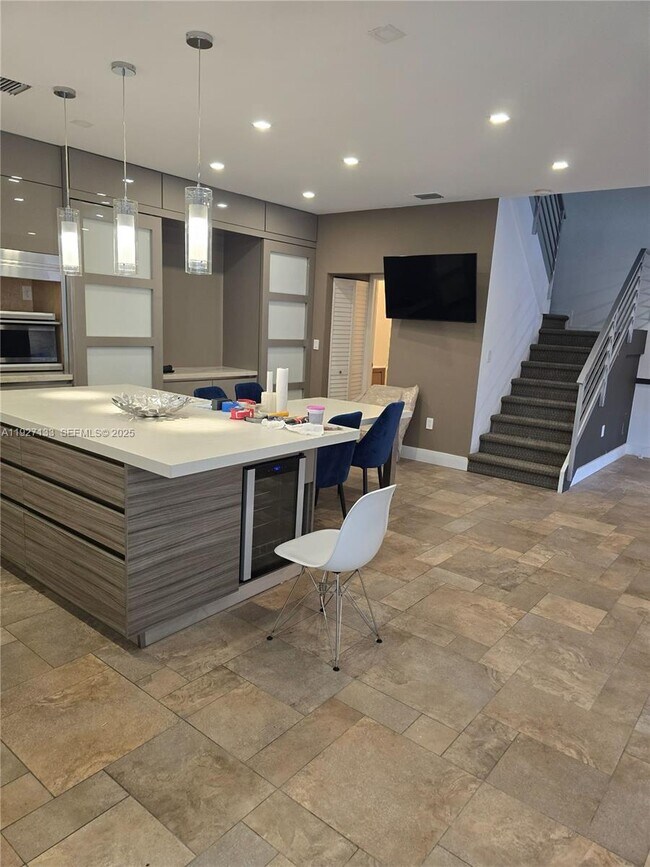 Building Photo - 1145 Doveplum St