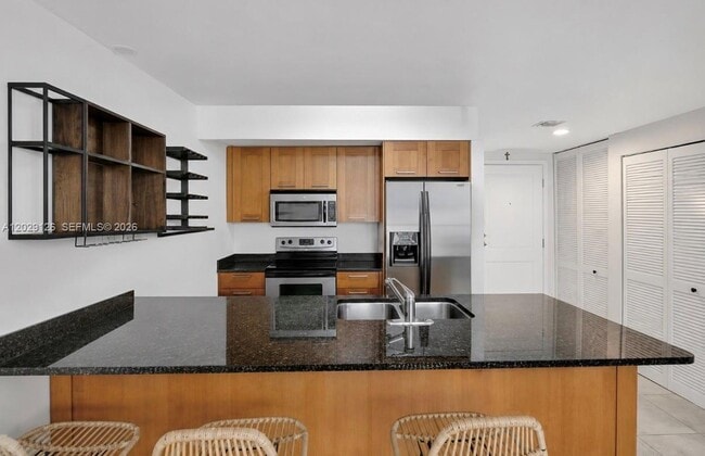 Building Photo - 4100 Salzedo St
