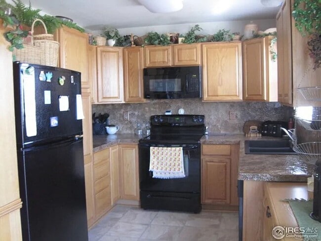 Building Photo - 3 Bed, 2.5 Bath in the heart of Loveland