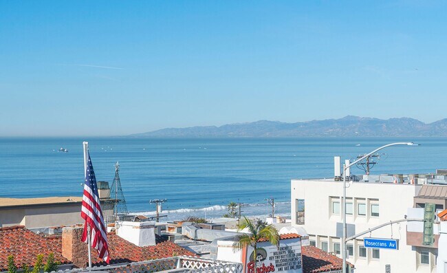 Building Photo - Warm & Inviting Manhattan Beach Rental Home!