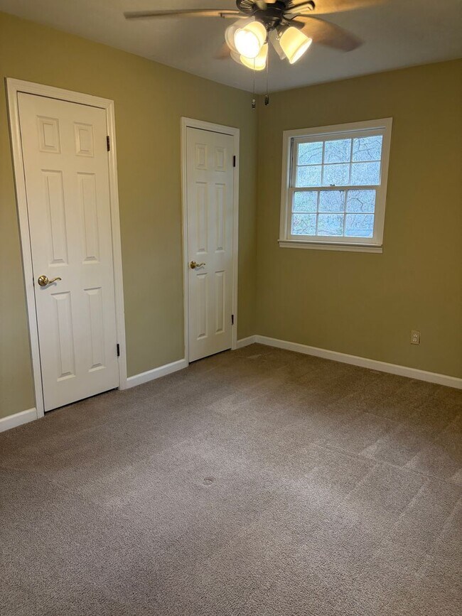 Building Photo - Douglasville