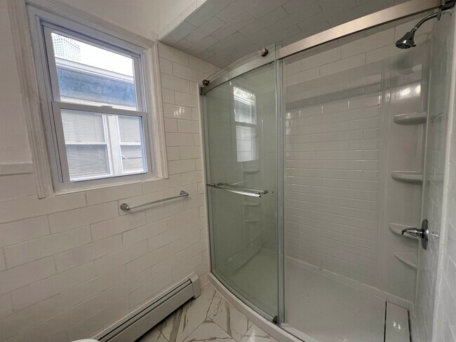 Building Photo - 57 Magnolia Ave