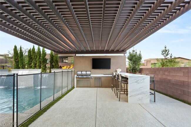 Building Photo - 12178 Harris Smt Ave