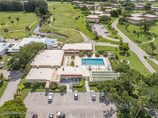 Building Photo - 57 Woodland Dr