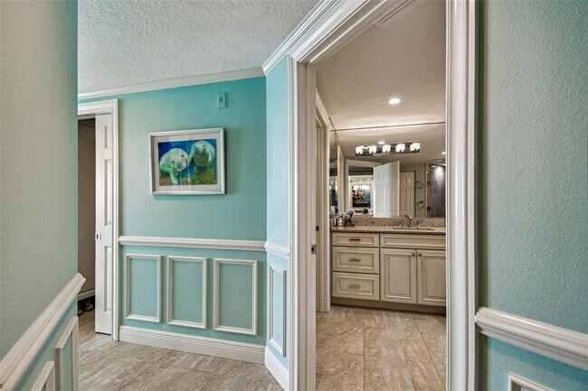 Building Photo - 16750 Gulf Blvd