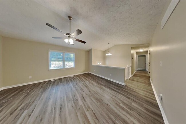 Building Photo - 291 N Briar Ridge