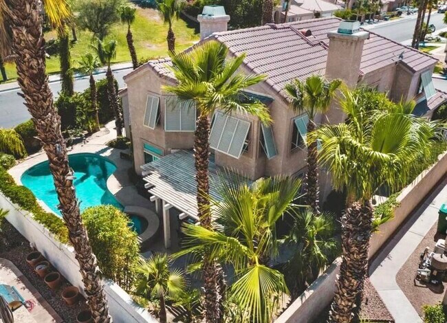 Building Photo - 45540 Desert Fox Dr