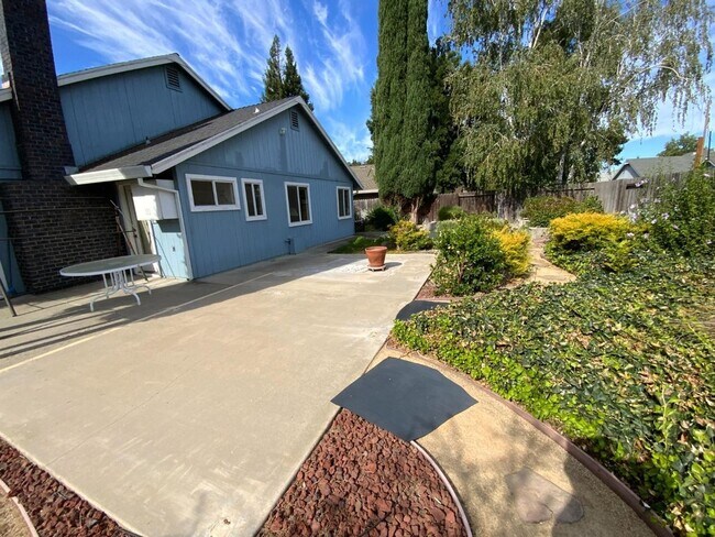 Building Photo - Northwest Yuba City Special 1/2 Off 1st Month