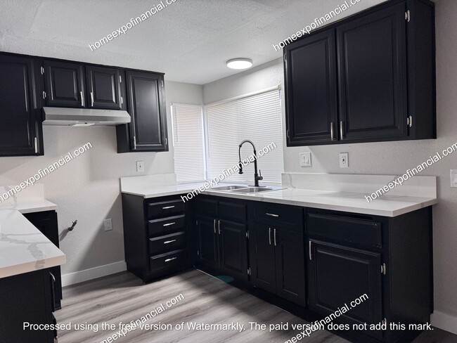 Building Photo - Nice Home For Rent