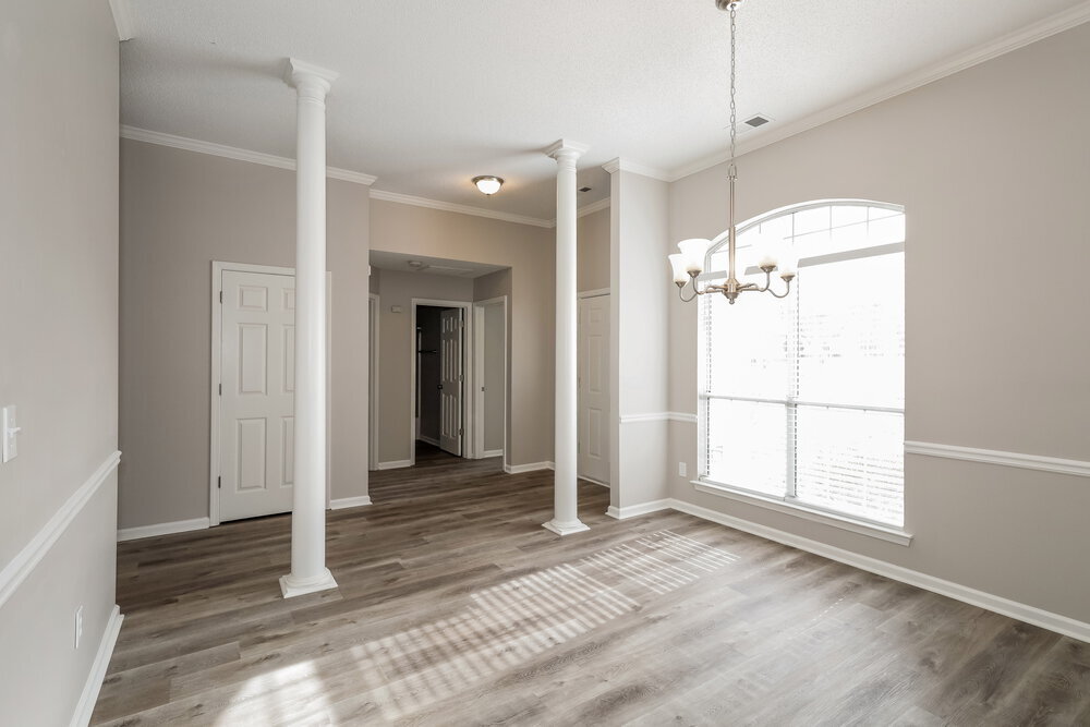 Building Photo - 7411 Claiborne Woods Rd
