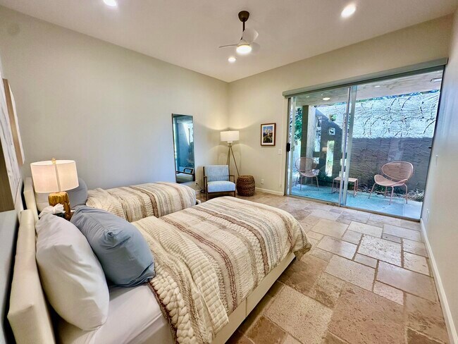 Building Photo - 76705 Sandpiper Dr