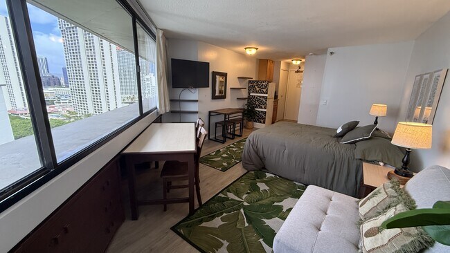 Building Photo - 1700 Ala Moana Blvd