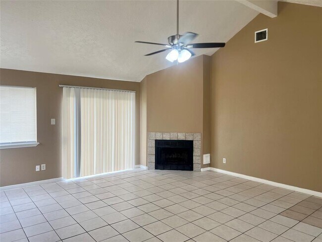 Building Photo - 7831 Redgate Cir