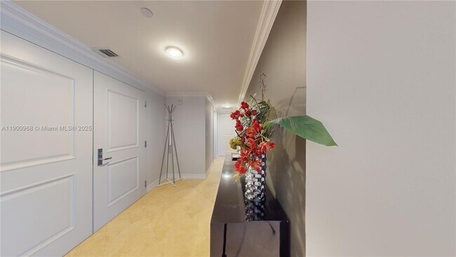 Building Photo - 3101 S Ocean Dr