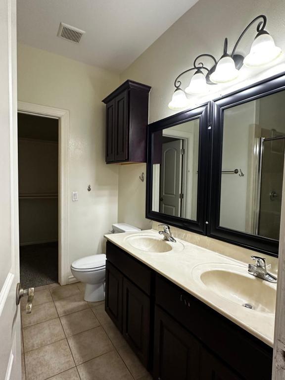 Building Photo - 3443 S Midtown Cir St
