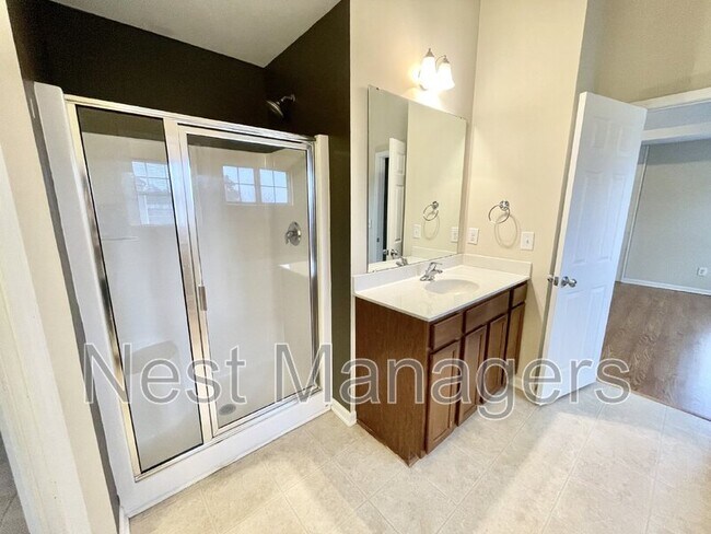 Building Photo - 311 Highgrove Dr
