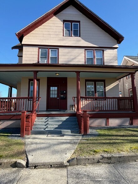 Building Photo - 156 Buffalo Ave