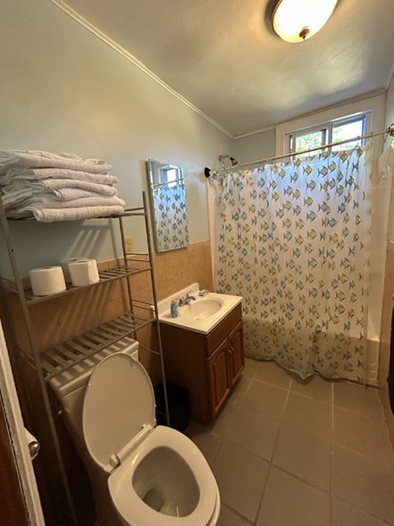 Building Photo - 583 Washington Ave