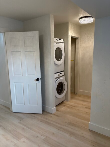 Laundry with storage closet - 3144 S 7th St W