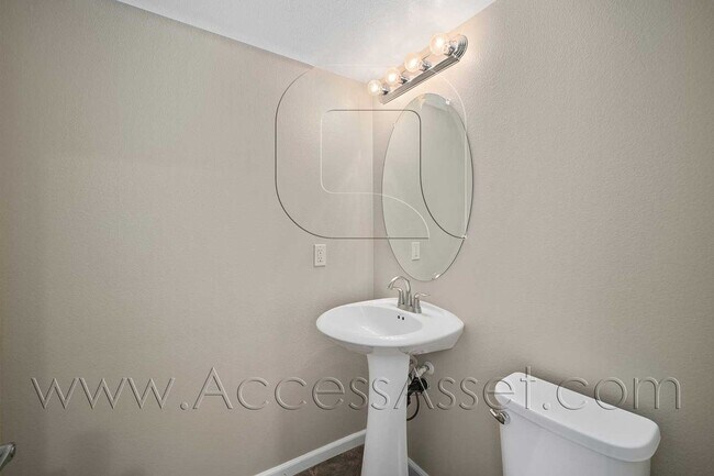 Building Photo - Say Hello to Your New Canyon Hills Home! Amazing 4 Bed/4 Bath Home!