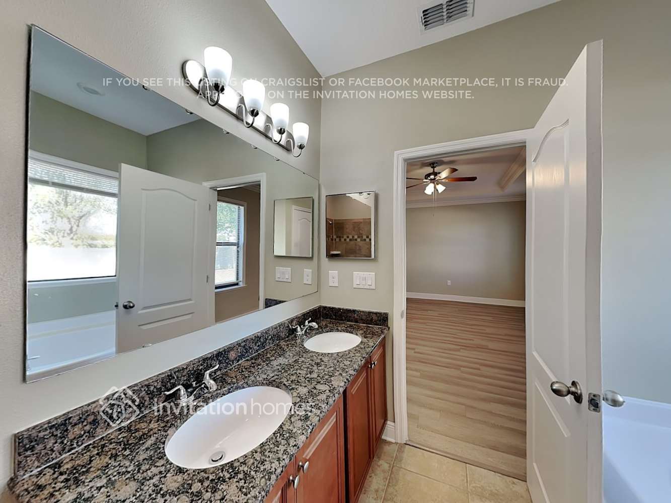 Building Photo - 7526 39th Ave E