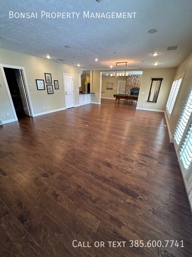 Building Photo - 11291 Palisade View Dr